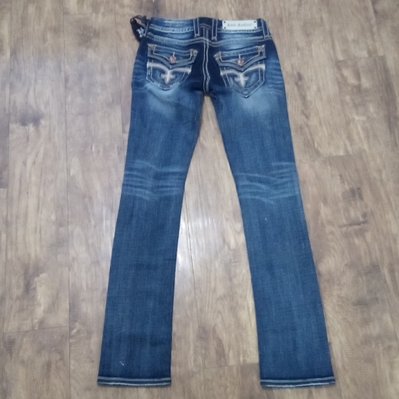 Rock Revival Women's Jeans 26 Straight Leah Embellished Embroidered NWOT - Picture 3 of 12